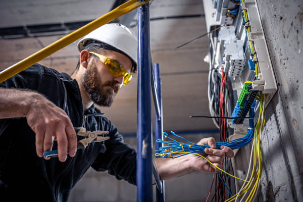 Best Industrial Electrical Services  in Siesta Key, FL